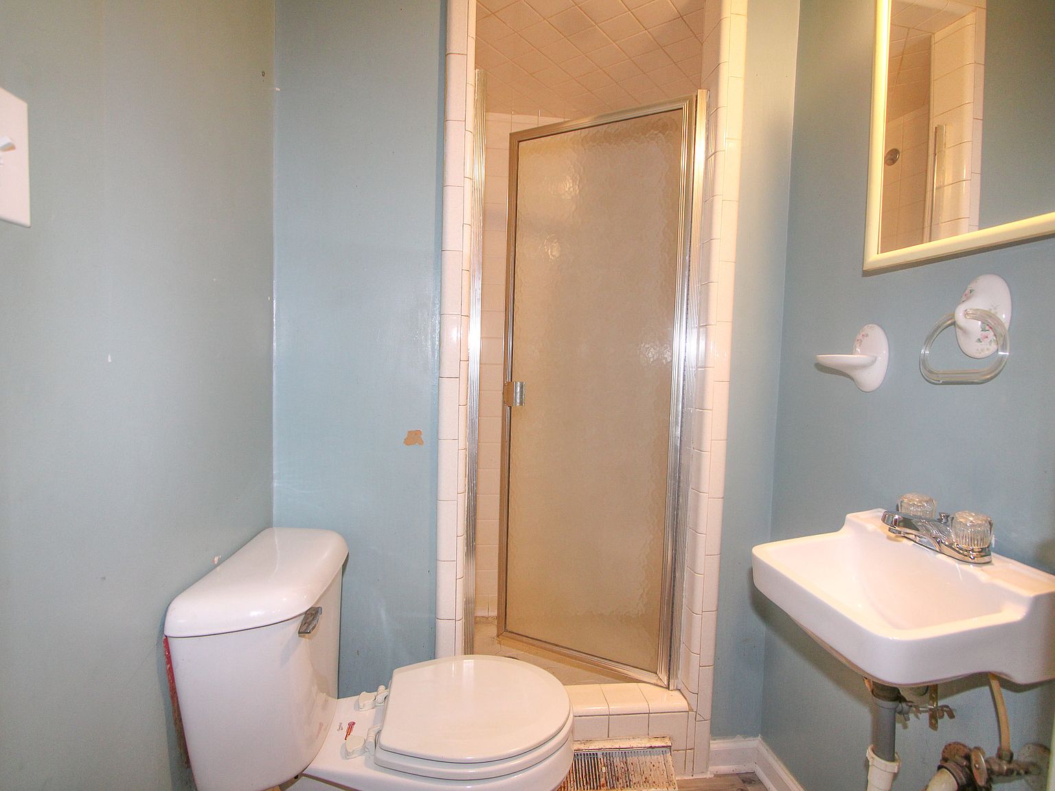 078f78369bdb28a0641d0b566cf24572-cc_ft_1536 Spacious And well-maintained Home Offering comfort, convenience, and plenty of space