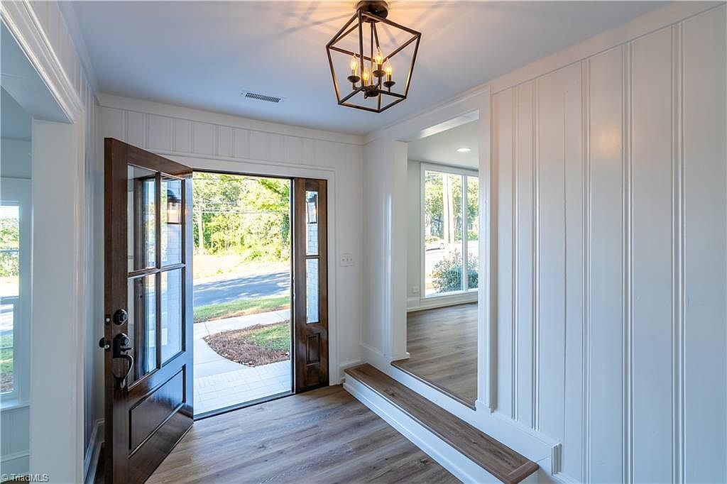 Beautifully remodeled home in Denton