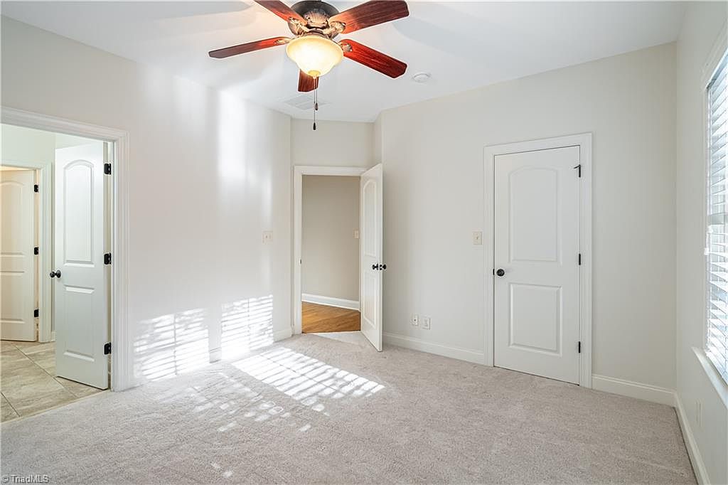 Beautiful home in sought-after Henson Forest
