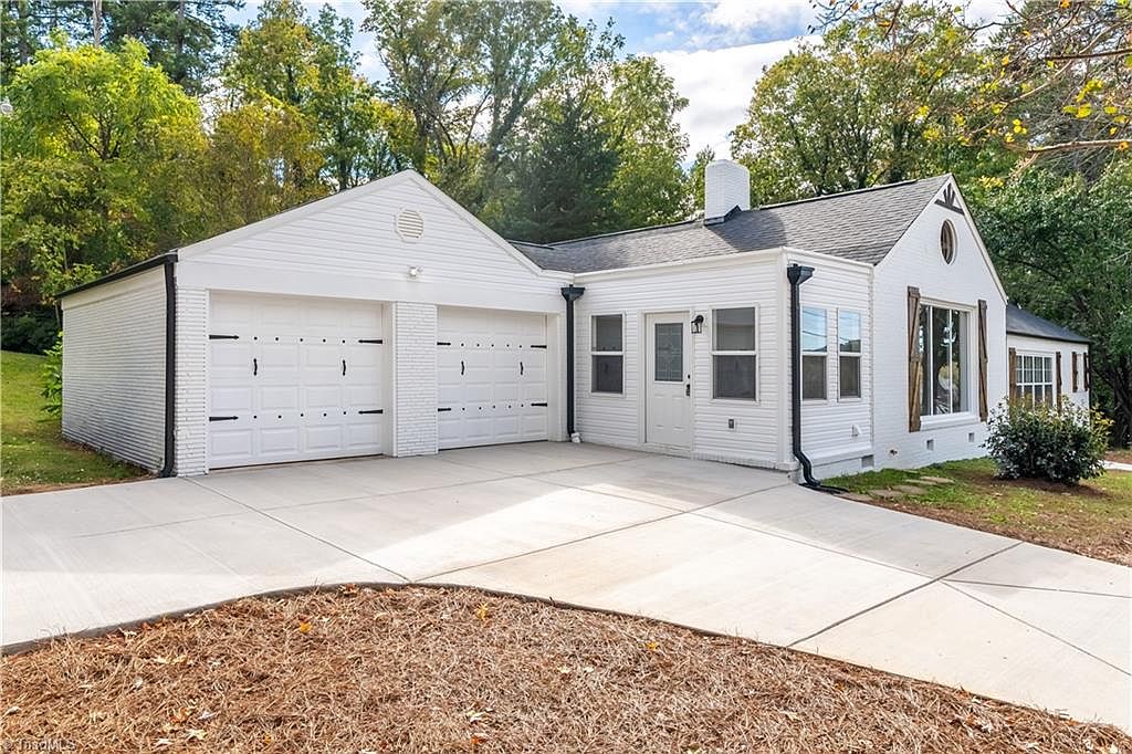 Beautifully remodeled home in Denton