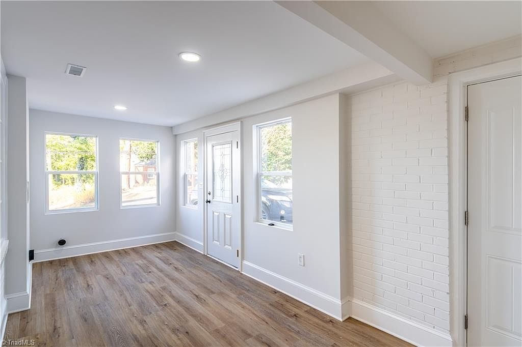 Beautifully remodeled home in Denton