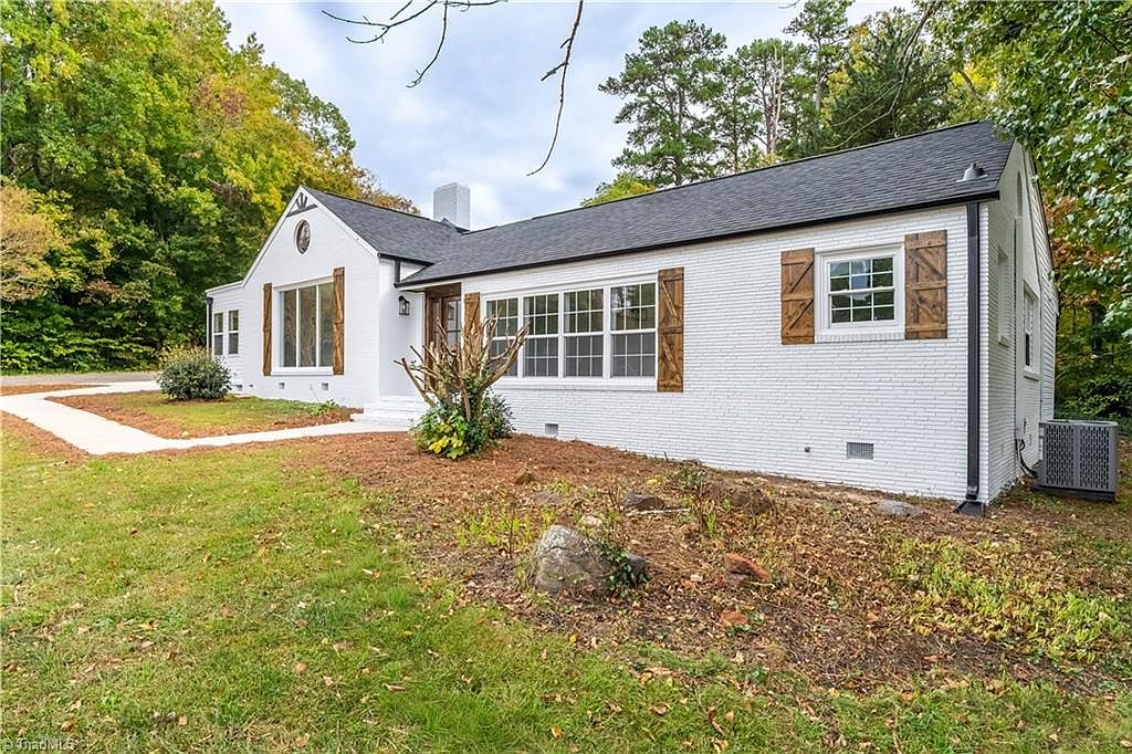 Beautifully remodeled home in Denton