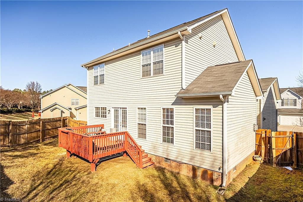 e8d294bd0f731c1e32642eb7a0719c56-cc_ft_1536 Wonderful 4-bedroom, 2.5-bath family home situated on a corner lot in Greensboro.