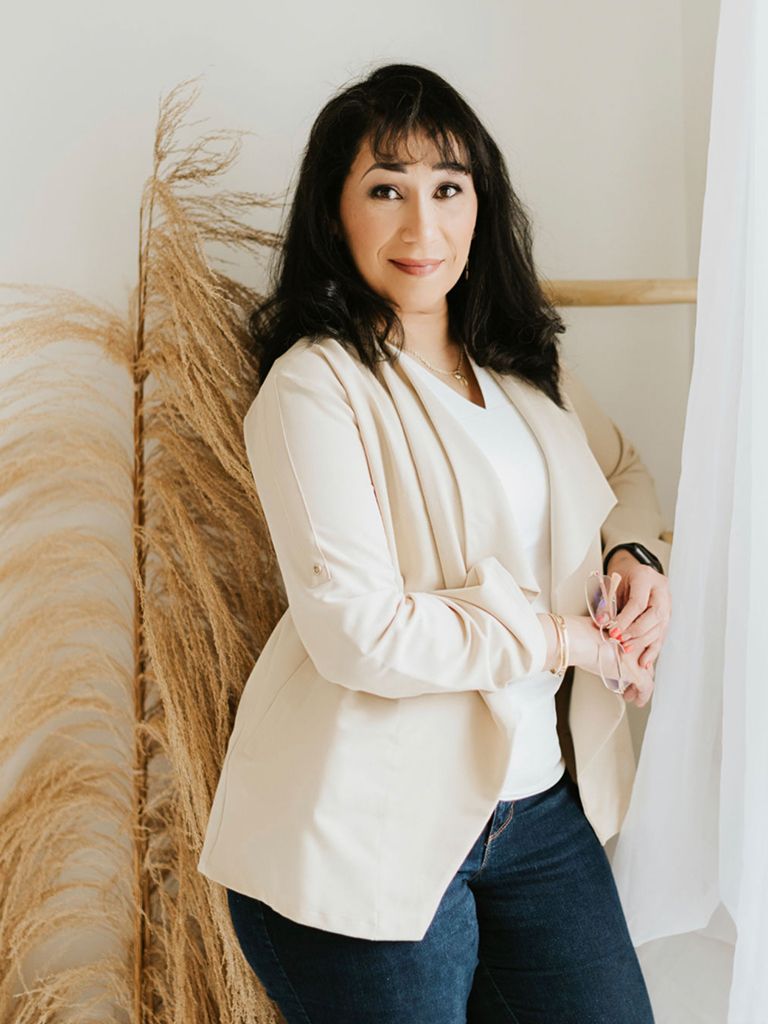 Profile photo of agent Luzmila Chavez